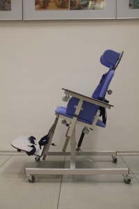 Учебное место учащегося с нарушением ОДА (р. гр. 0,90-1,15 м, столешница из фанеры) - fgospostavki.ru - Калуга